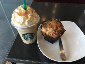 Frappuccino und Muffin
