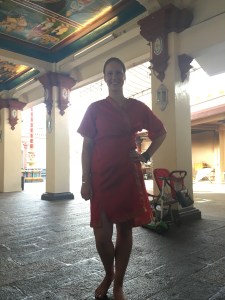 traditionelle Kleidung im Tempel